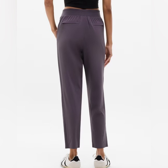 Athleta Brooklyn Mid Rise Ankle Pants Twilight Gray Size 6 Travel Athleisure - Picture 2 of 7